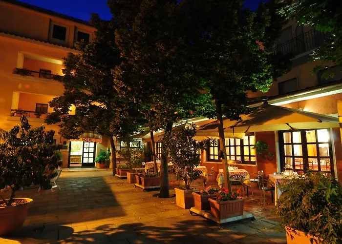Cursula Hotel 3*